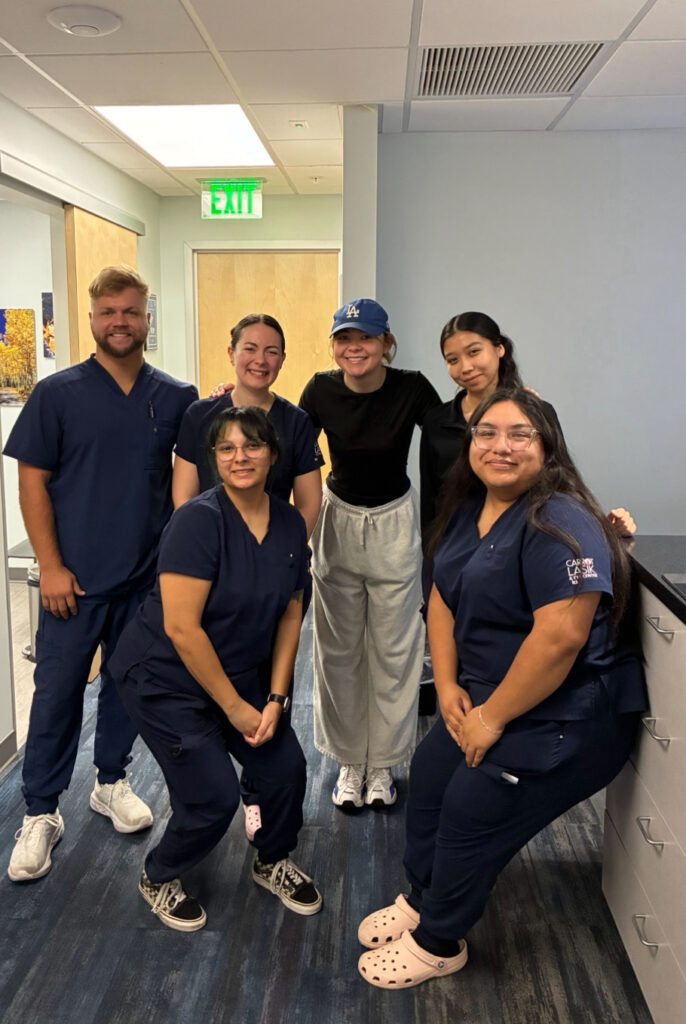 lasik patient bryn with carrot lasik & eye center team members